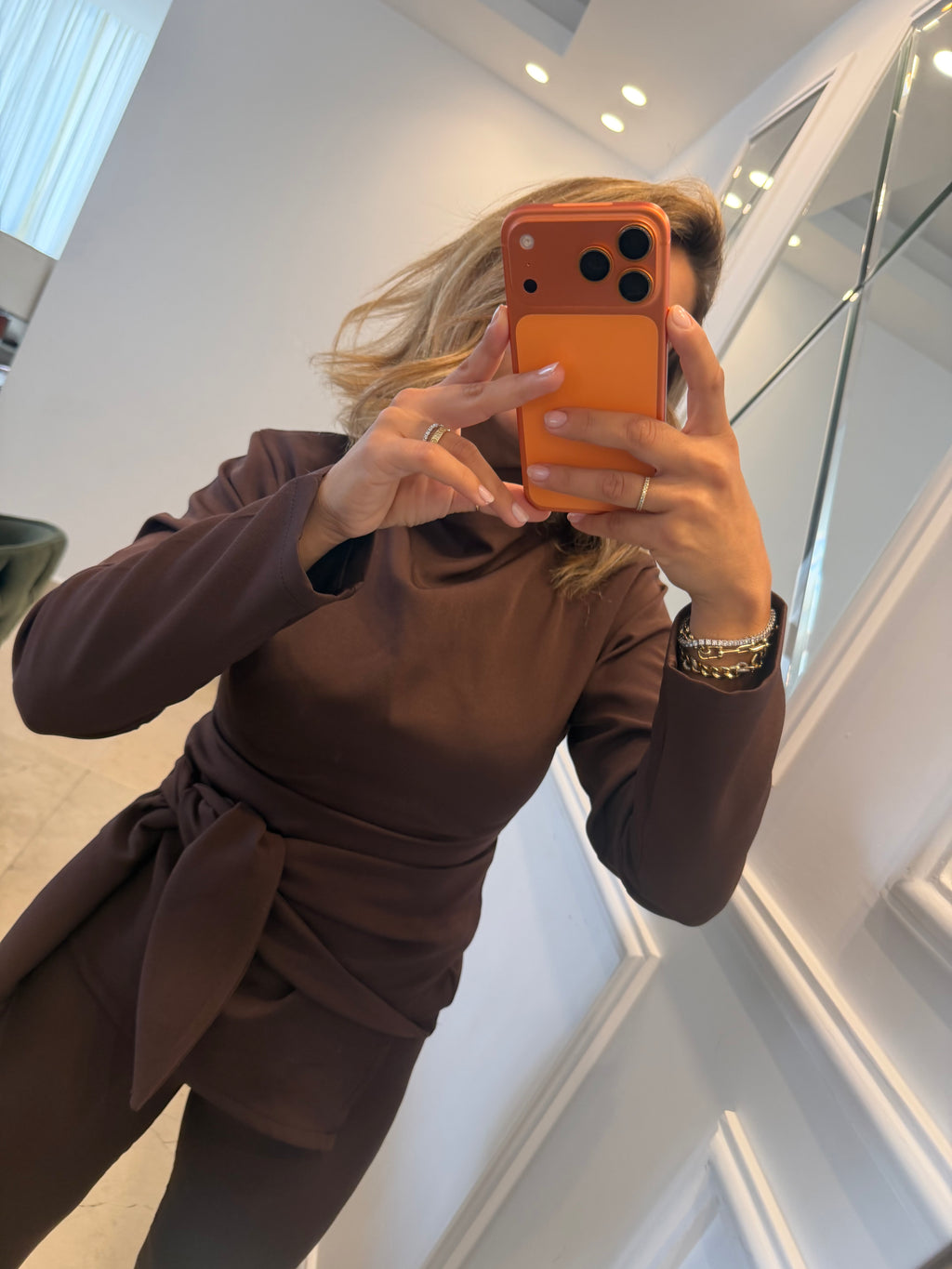 Brown set